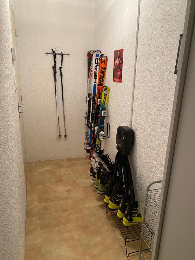 Chez Helene 3 Etoiles, Labellise Disabled Pmr,Pour 4 Personnes Chiens Bienvenus-Pet Friendly Appartement Bourg-Madame Buitenkant foto
