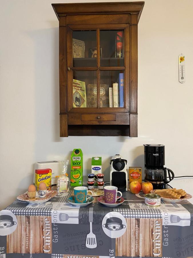 Chez Helene 3 Etoiles, Labellise Disabled Pmr,Pour 4 Personnes Chiens Bienvenus-Pet Friendly Appartement Bourg-Madame Buitenkant foto