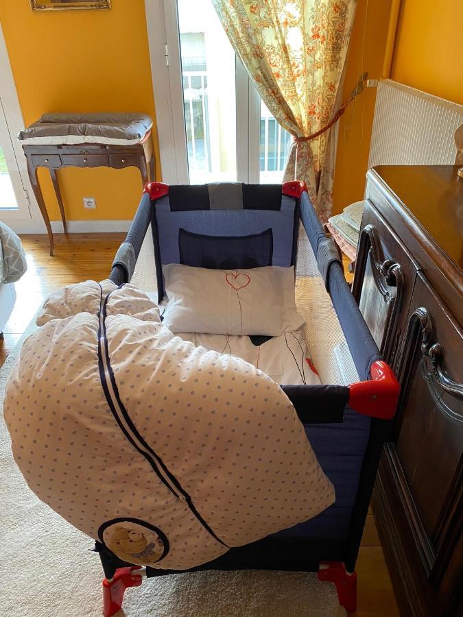Chez Helene 3 Etoiles, Labellise Disabled Pmr,Pour 4 Personnes Chiens Bienvenus-Pet Friendly Appartement Bourg-Madame Buitenkant foto
