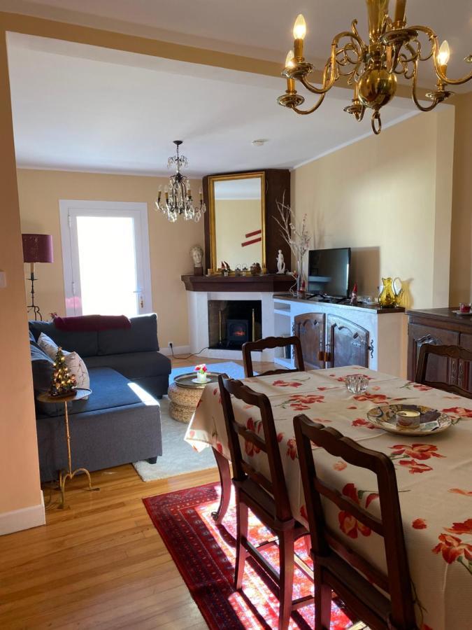Chez Helene 3 Etoiles, Labellise Disabled Pmr,Pour 4 Personnes Chiens Bienvenus-Pet Friendly Appartement Bourg-Madame Buitenkant foto