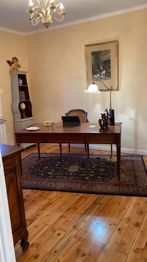Chez Helene 3 Etoiles, Labellise Disabled Pmr,Pour 4 Personnes Chiens Bienvenus-Pet Friendly Appartement Bourg-Madame Buitenkant foto